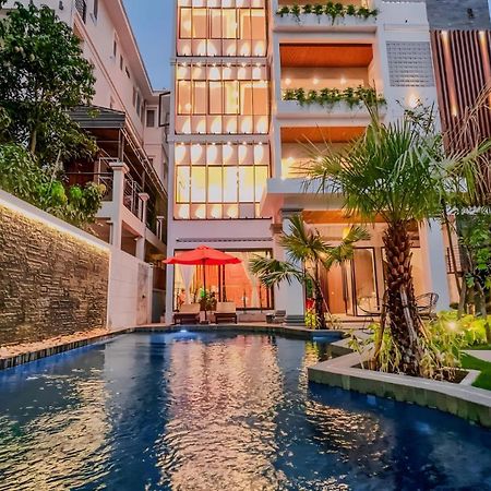 The Luxury Otel Siem Reap Dış mekan fotoğraf
