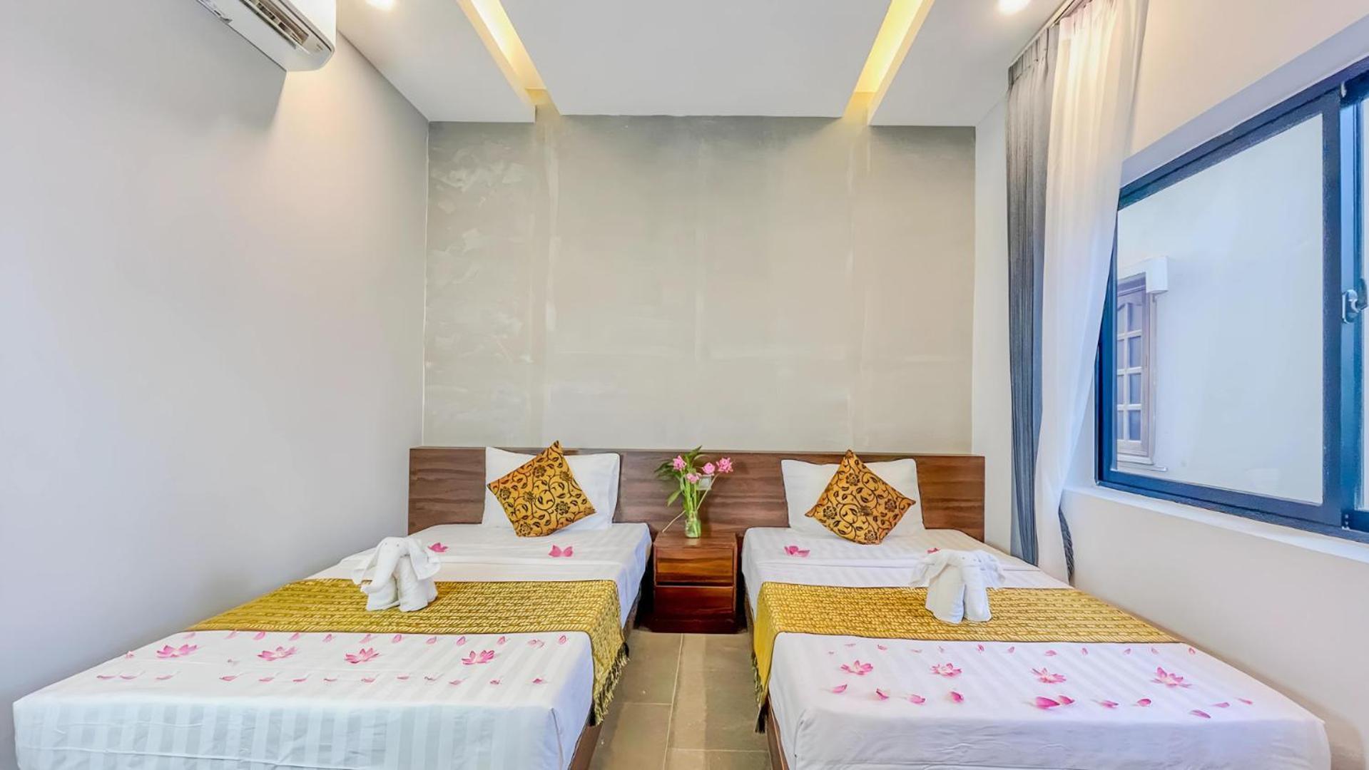 The Luxury Otel Siem Reap Dış mekan fotoğraf