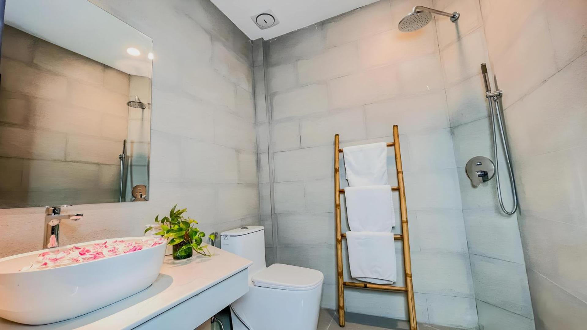 The Luxury Otel Siem Reap Dış mekan fotoğraf