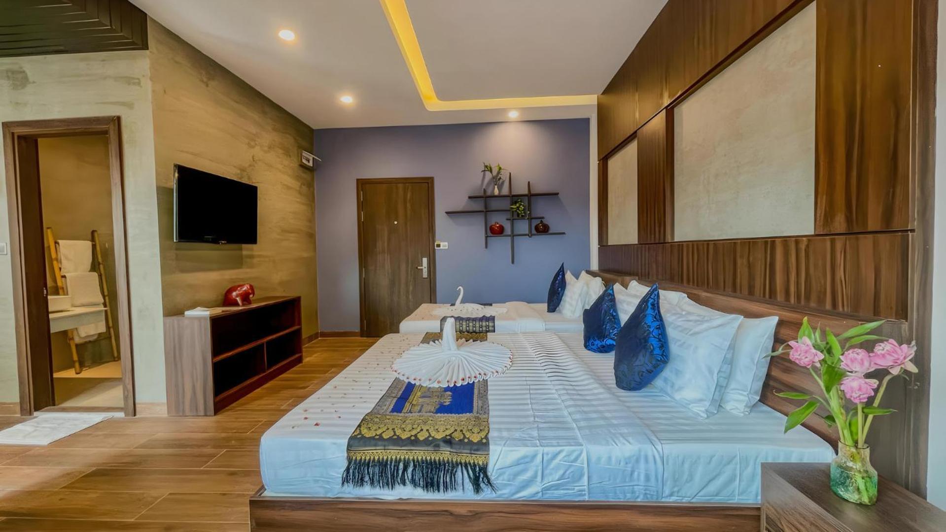 The Luxury Otel Siem Reap Dış mekan fotoğraf