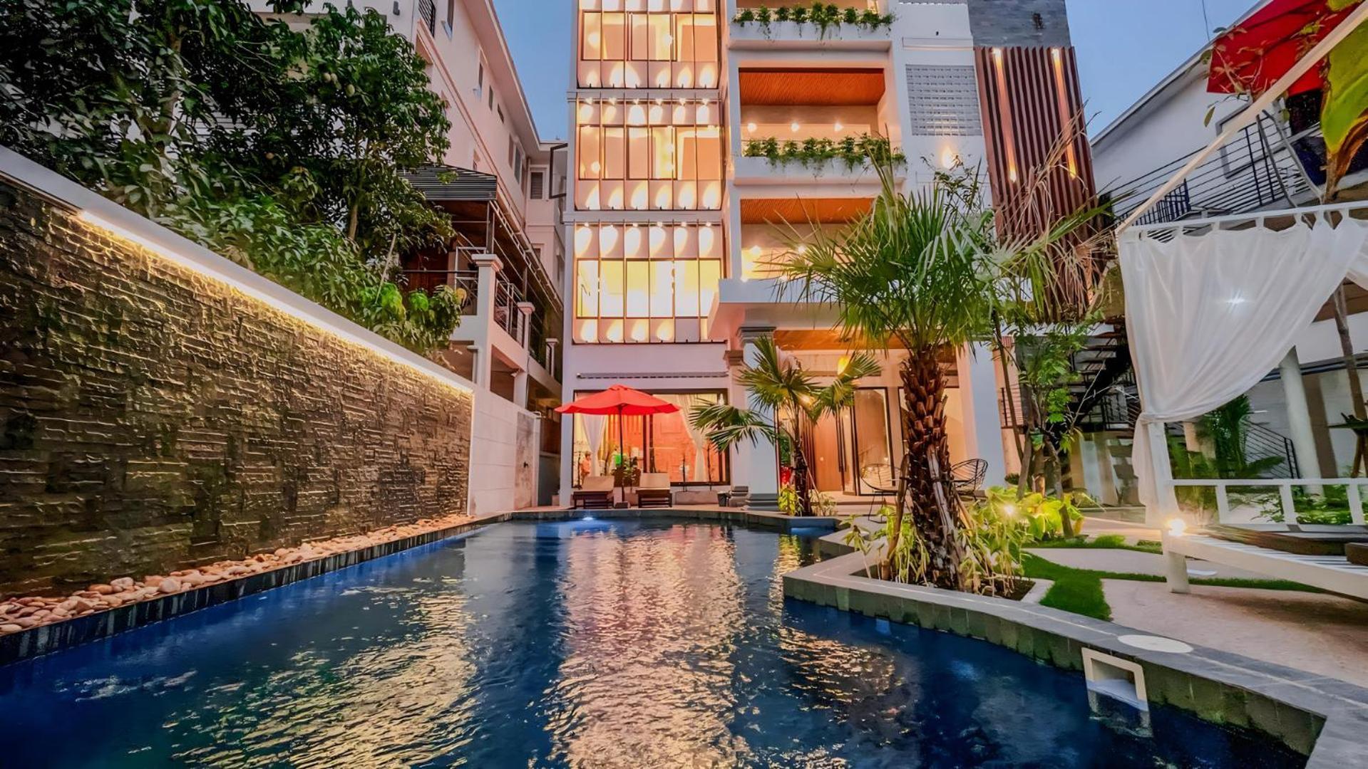 The Luxury Otel Siem Reap Dış mekan fotoğraf