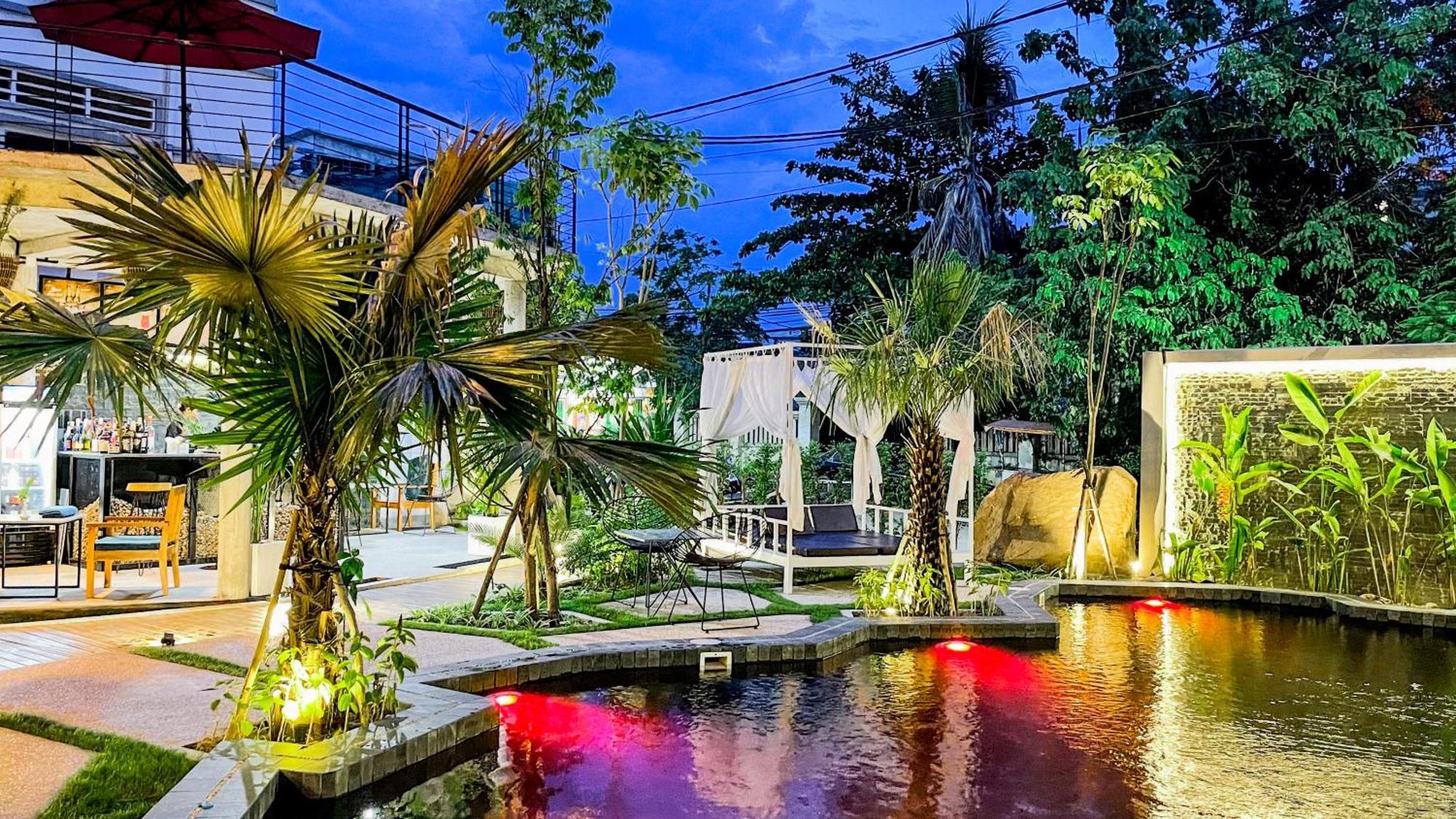 The Luxury Otel Siem Reap Dış mekan fotoğraf