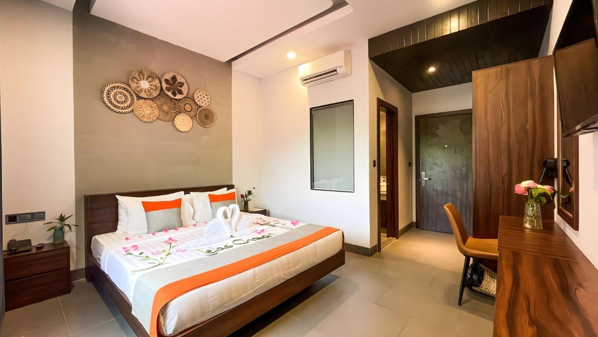 The Luxury Otel Siem Reap Dış mekan fotoğraf